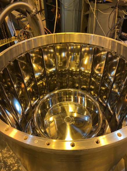 Cavallo electrode region inside the apparatus
